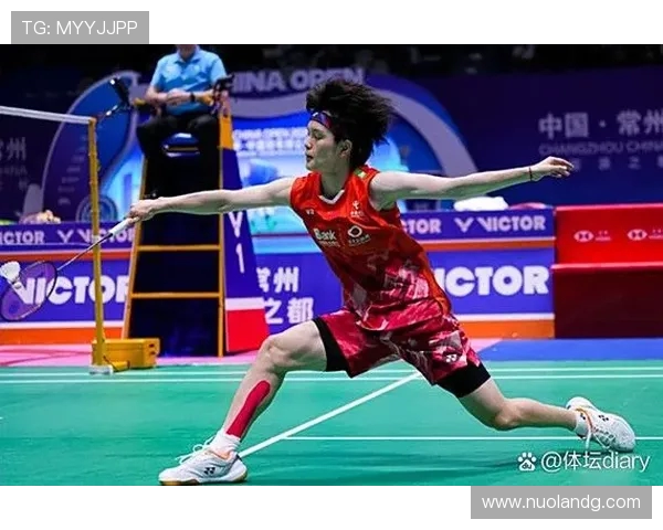 上海羽毛球队在世界杯预选赛中以62分稳居积分榜首位