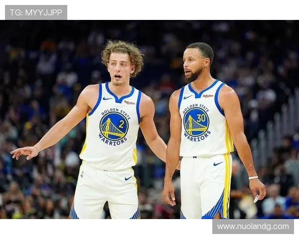 2015年森林狼对阵勇士的经典对决回顾与分析